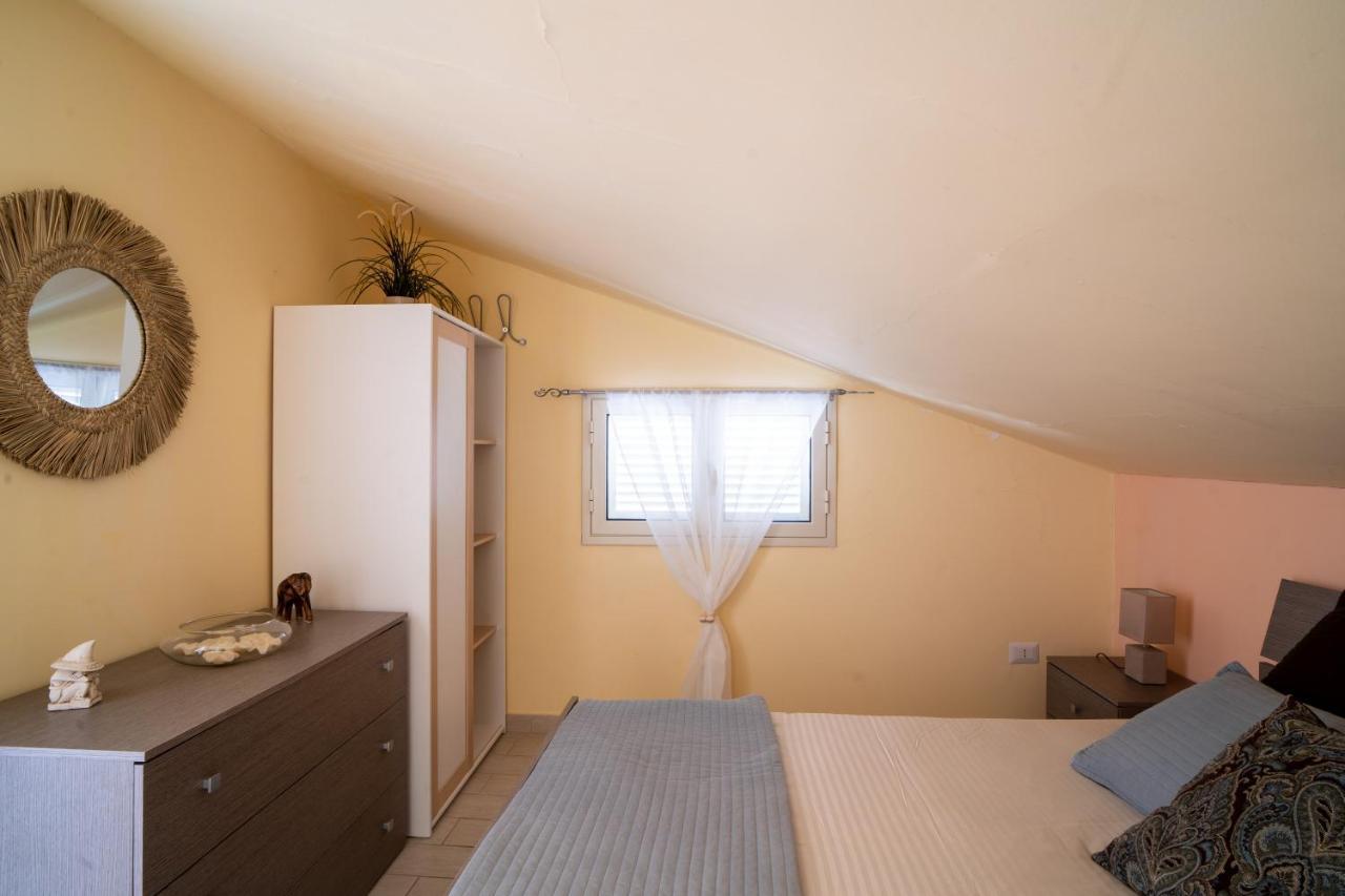 Casa Vacanza Giugio Джардини-Наксос Экстерьер фото